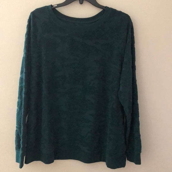 Xersion Camo French Terry Sweatshirt - Picture 3 of 6